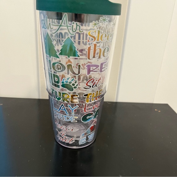 Tervis Outdoor Adventure Tumbler 24 oz. - Picture 2 of 9